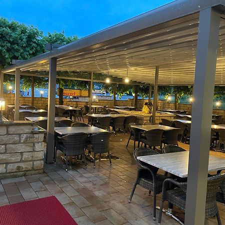 Lightplace • Grosse Unterkunft • 3 Schlafzimmer • Boxspring • Smart Tv • Biergarten • Restaurant Braunschweig Exterior photo